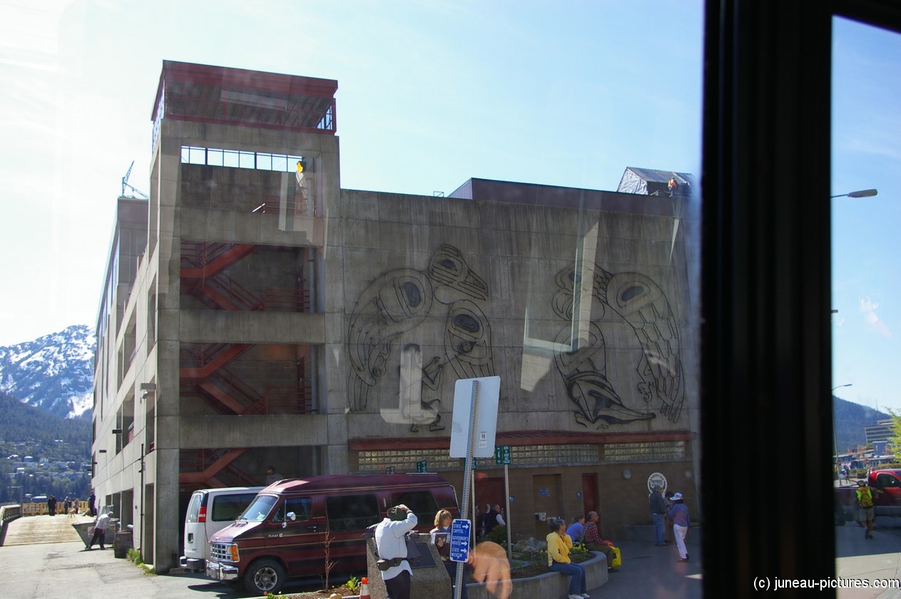 Juneau library.jpg