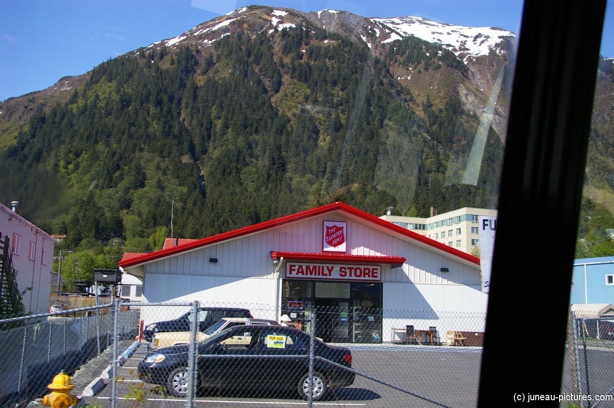 Juneau Salvation Army store.jpg