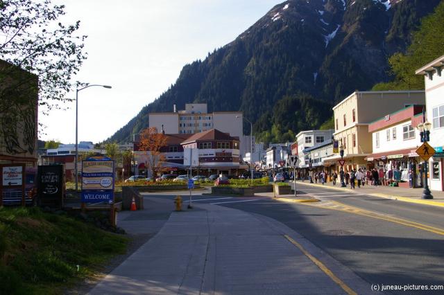 Juneau shopping area.jpg