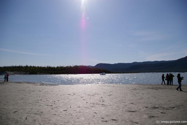 Mendenhall Glacier visitor area 14.jpg