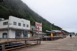 Diamonds International next to Juneau Cruise Terminal Boardwalk