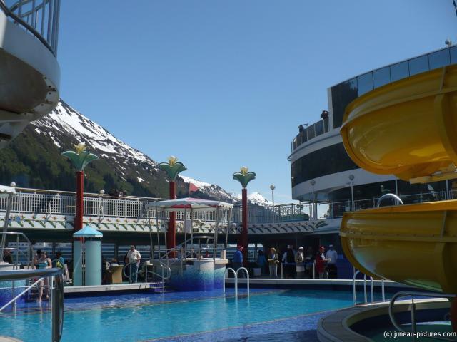 Norwegian Pearl pool deck in Juneau Alaska.jpg