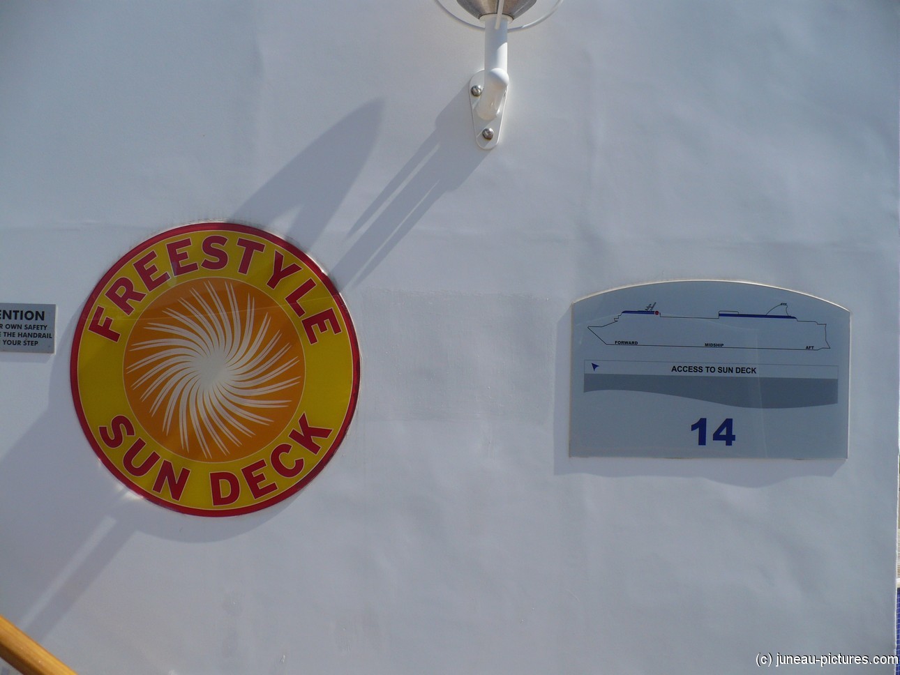 Norwegian Pearl Sun Deck.jpg