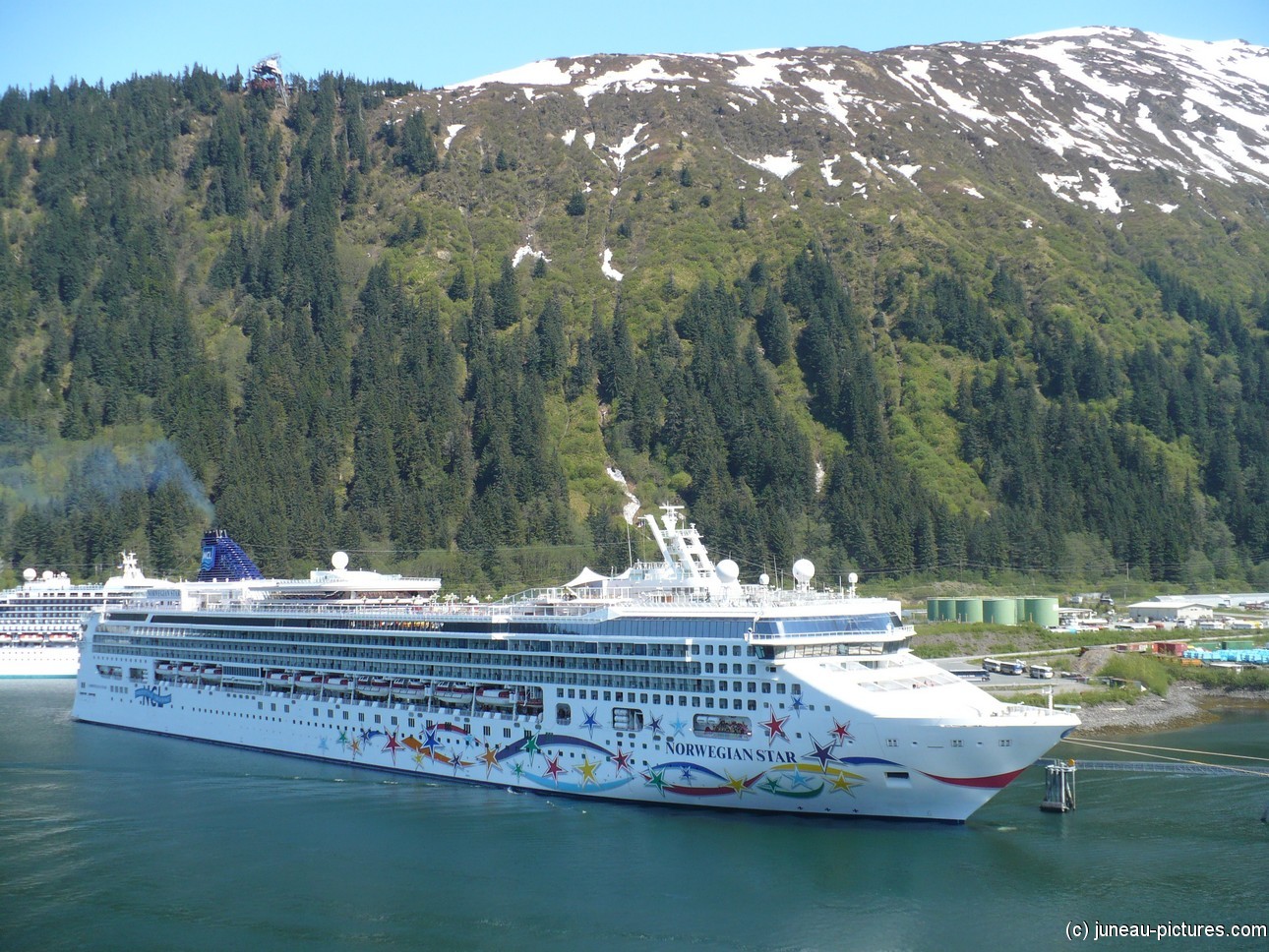 Norwegian Star docked at Juneau Alaska.jpg