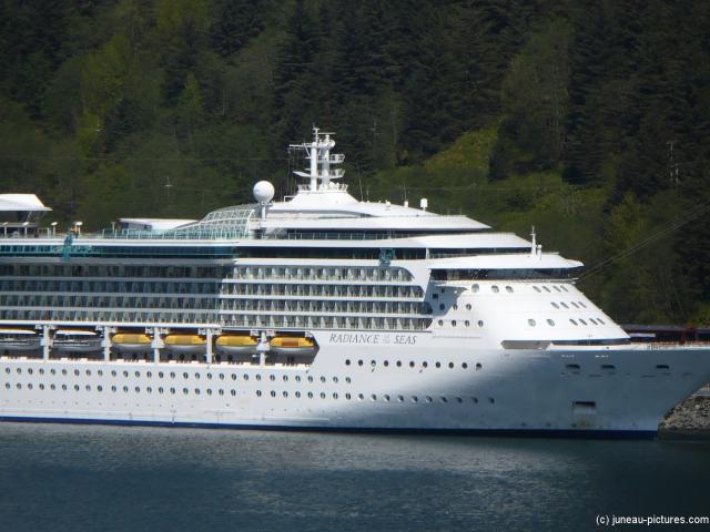 RCCL Radiance of the Seas docked at Juneau.jpg
