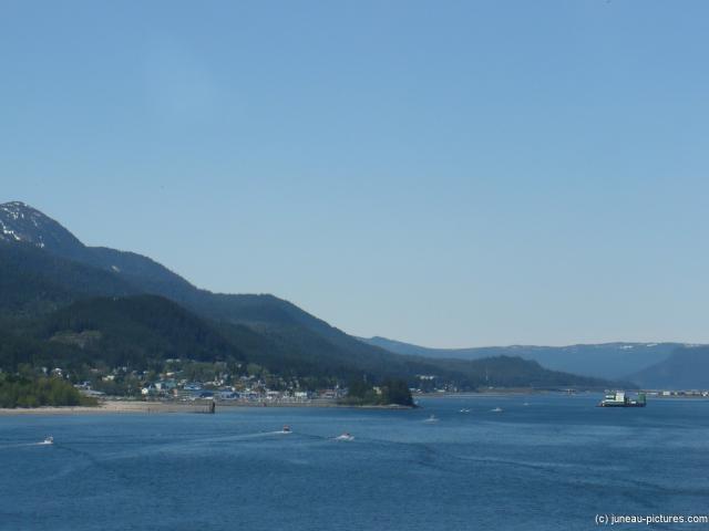 West side of Juneau as viewed from Norwegian Pearl.jpg